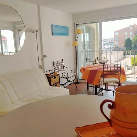 Emplacement Idéal ! Vue Port Plages à Pied ! *