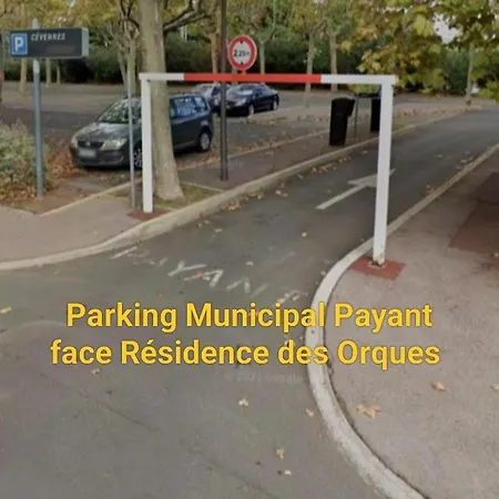 Διαμέρισμα Emplacement Ideal ! Vue Port Plages A Pied !