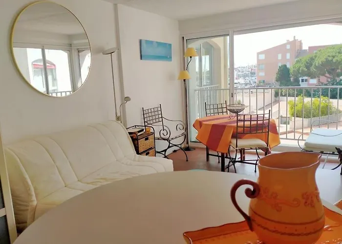 Emplacement Idéal ! Vue Port Plages à Pied ! *